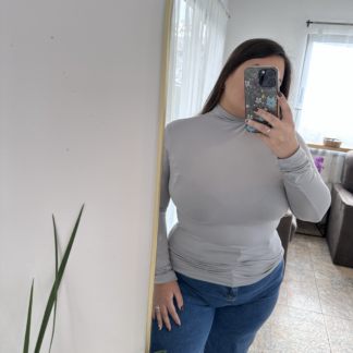 polera gris