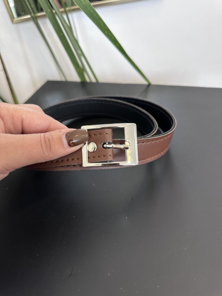 Cinto cinturón hebilla rectangular fino