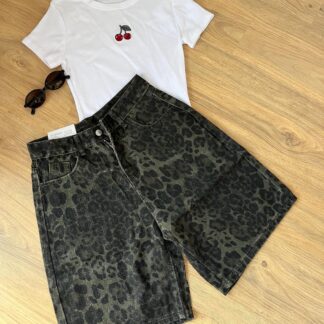 Bermuda Jean animal print