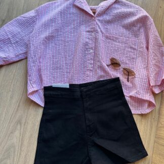 Short Jean negro